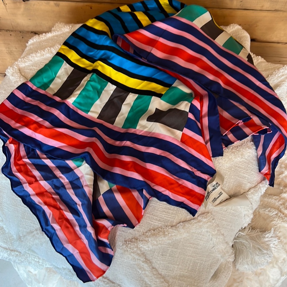 COPY - DVF Color Block Silk Scarf Mint Condition 36” square